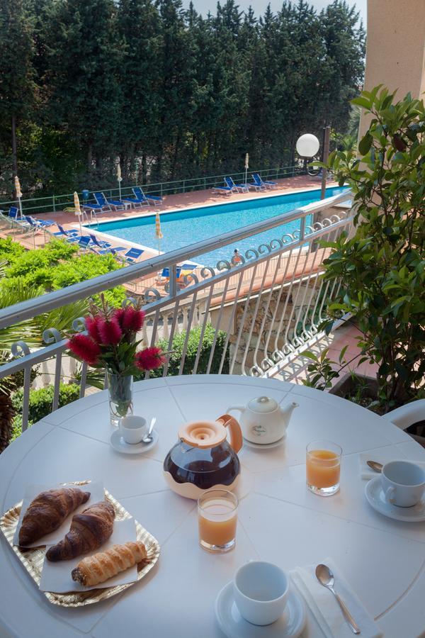Residence Pian Dei Boschi Pietra Ligure Exterior foto